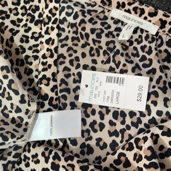 Maurices animal print blouse NWT - Picture 4 of 4